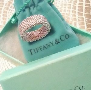 TIFFANY & Co. somerset mesh ring